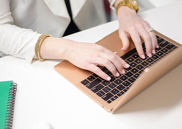 九游游戏中心,九游手机版,九游客户端,九游APP,ipad版,安卓版,ios版下载<span>产品优势</span>